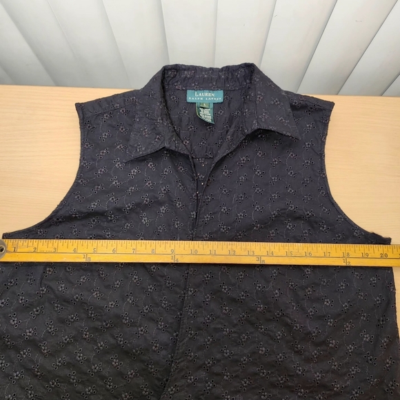 Ralph Lauren 100% Cotton Romantic Black Collared Floral Eyelet Wrap Top L - Picture 10 of 11